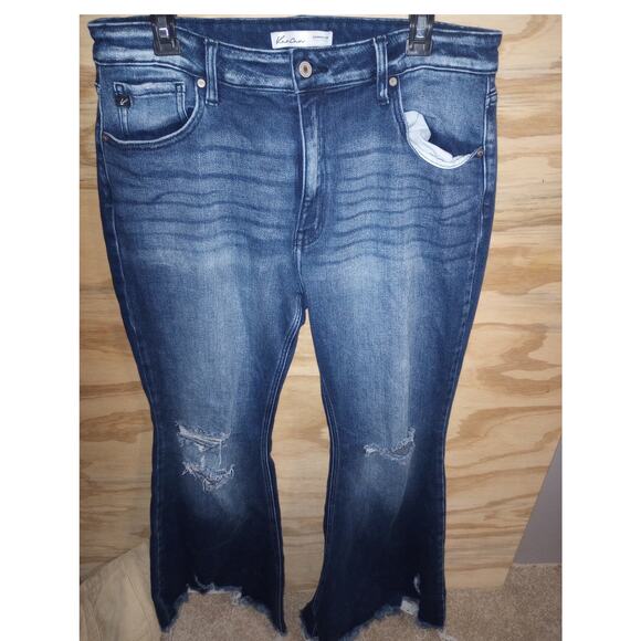 Women's Kancan Jeans Distressed Flare Dark Wash 32 - Picture 1 of 2
